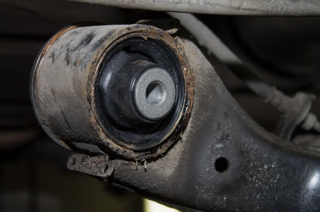 Замена сайлентблоков